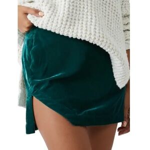 FREE PEOPLE Annalise Side Vent Velvet Miniskirt Deep Teal Size 4 New